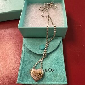 Tiffany & Co. 18ct Yellow Gold Wrap Arrow .925 Sterling Silver Heart Necklace
